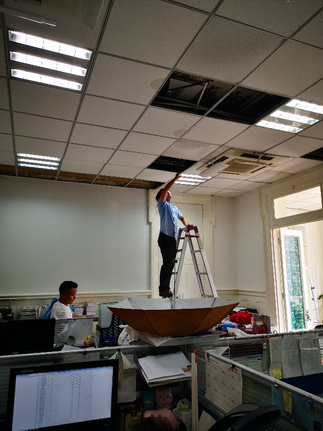 防台风，保障中心房屋安全
